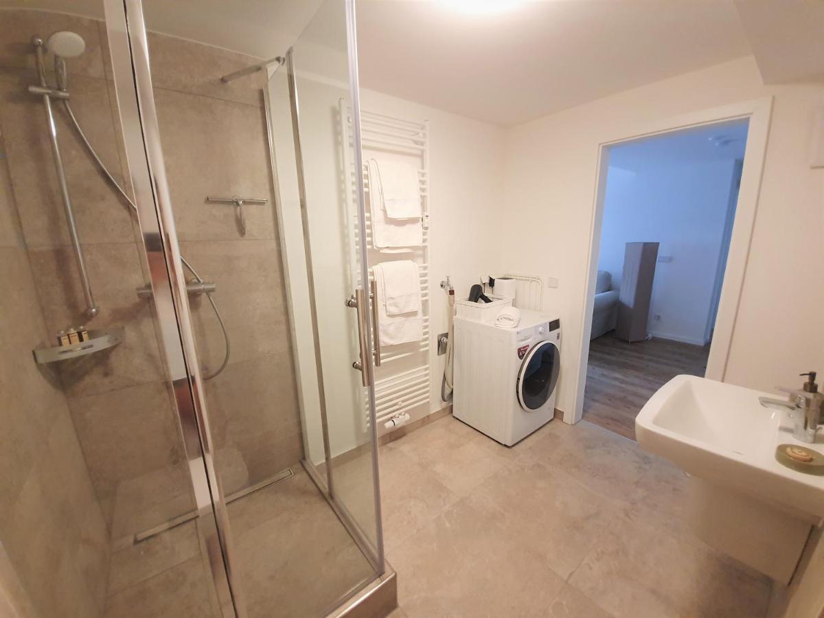 Pb Ferienwohnungen - Fewo 1 - Stilvoll Eingerichtetes Apartment Im Herzen Senftenbergs エクステリア 写真